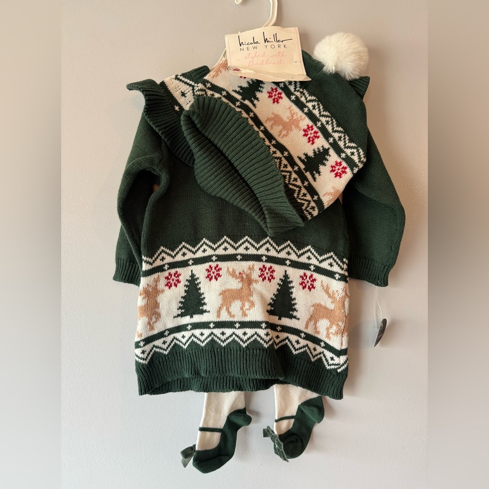Nicole Miller Green Knit Dress and Hat Set with Reindeer Pattern NWT 6/9 month - Picture 1 of 6